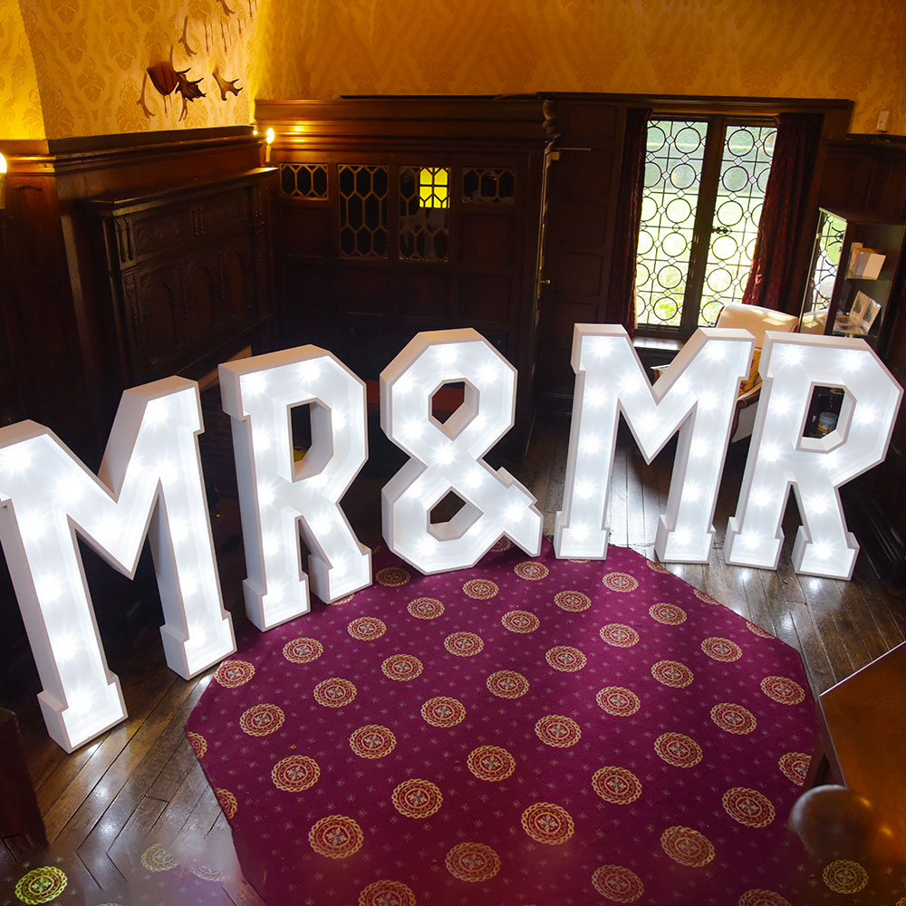 Mr & Mr Wedding Sign